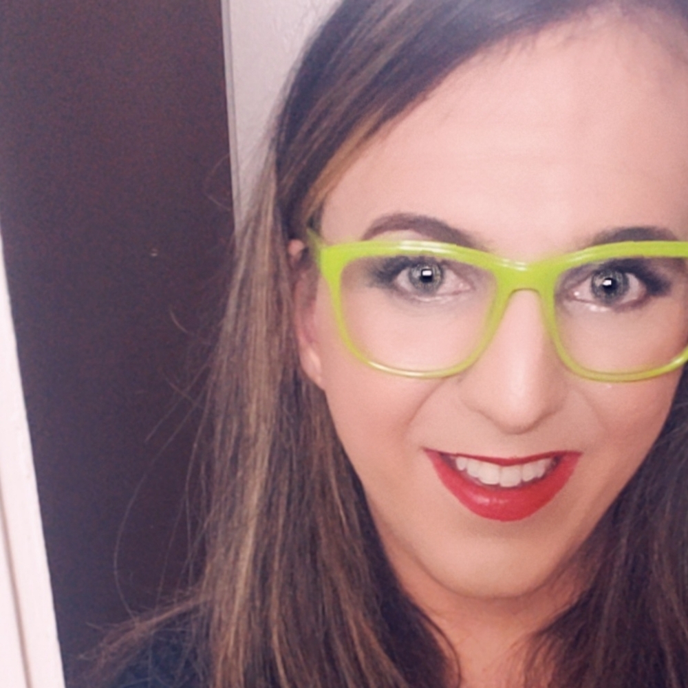 Meet your Posher, Melly